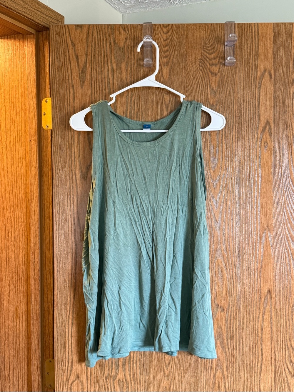 Old Navy Olive Green Sleeveless Tank Top